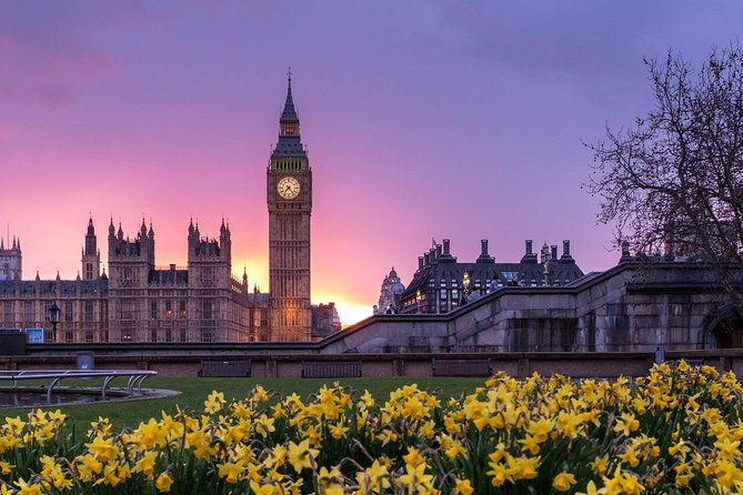 london-to-southampton-via-stonehenge-and-salisbury