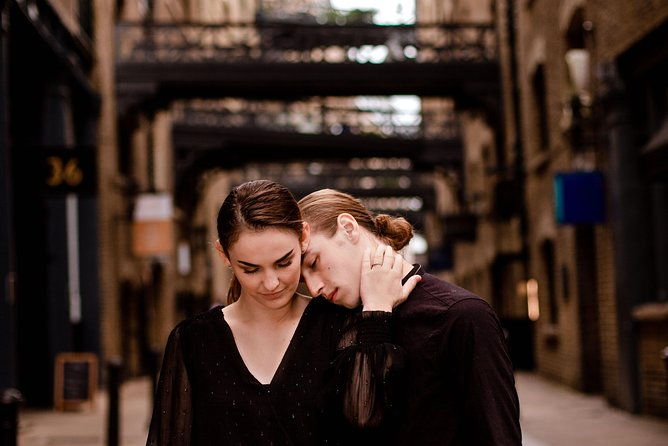 london-tower-bridge-private-professional-photoshoot-120min