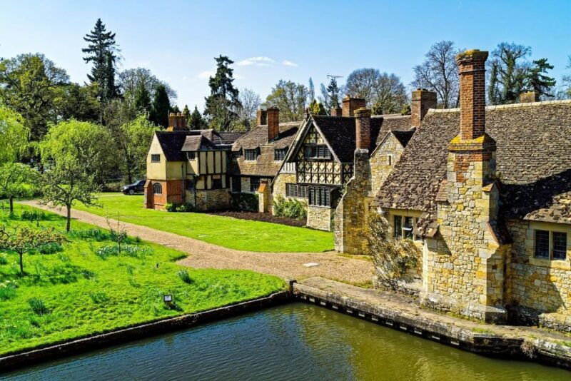 london-tower-of-london-and-hever-castle-day-trip