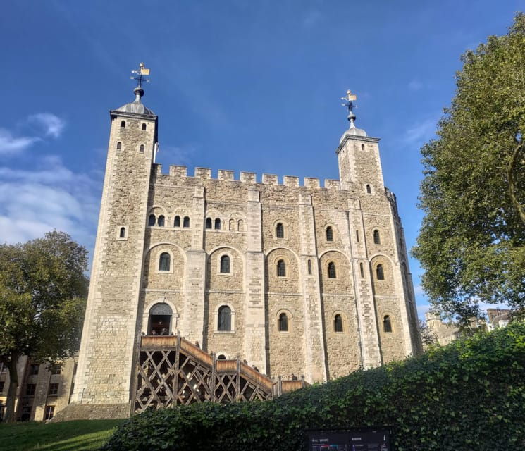 london-tower-of-london-and-tower-bridge-guided-tour