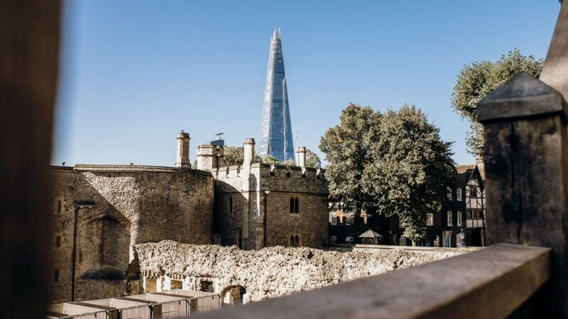 london-tower-of-london-tour-crown-jewels-and-river-cruise