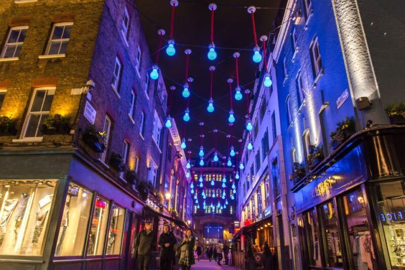 london-twilight-soho-food-drinks-tour