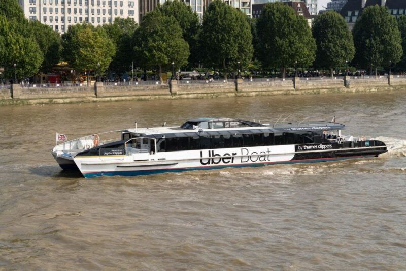 london-uber-boat-single-trip-and-london-cable-car