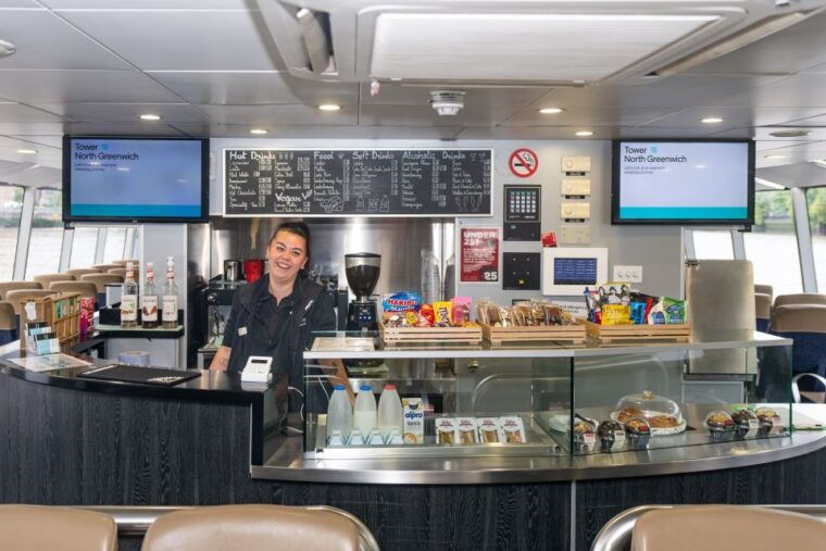 london-uber-boat-single-trip-and-london-cable-car