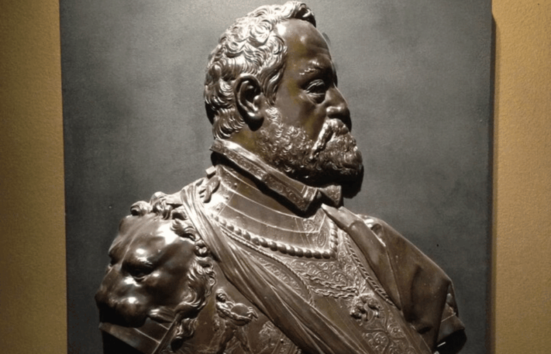 london-victoria-and-albert-private-tour-with-expert-guide