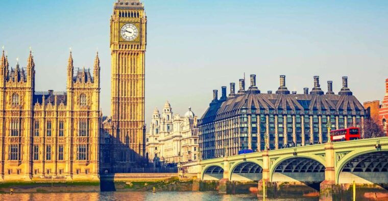 london-vintage-bus-tour-and-london-eye-ticket