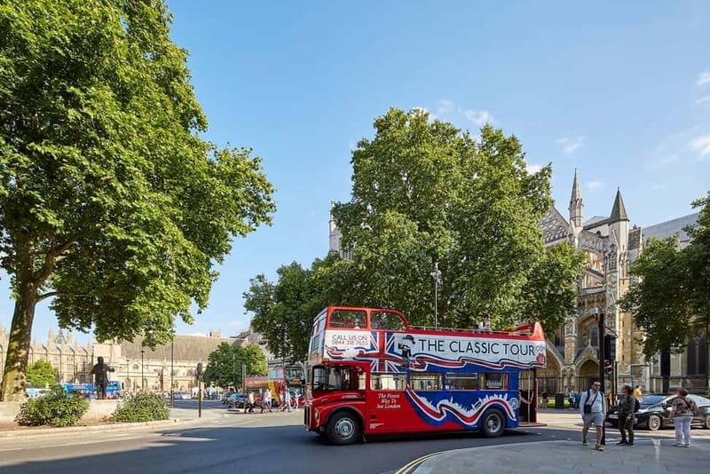 London Vintage Bus Tour: Live Comedy Sightseeing Show - In-Depth Review of the Experience