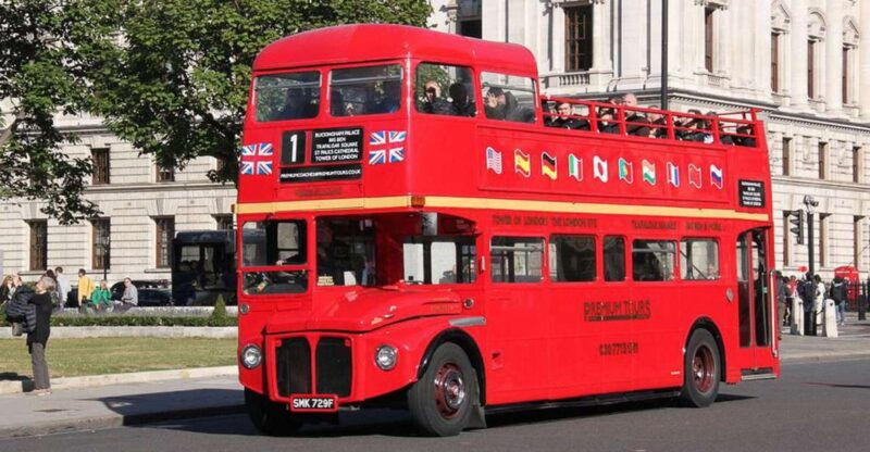 london-vintage-bus-tour-thames-cruise-fish-chips