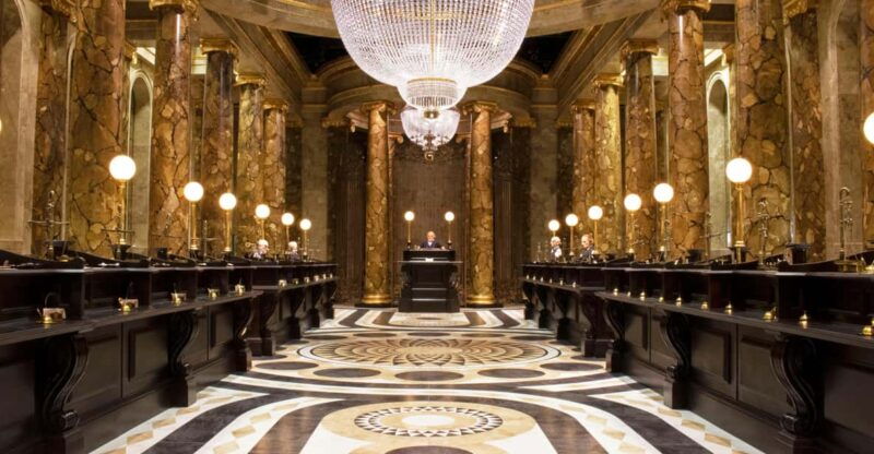 london-warner-bros-studio-tour-and-thames-river-cruise
