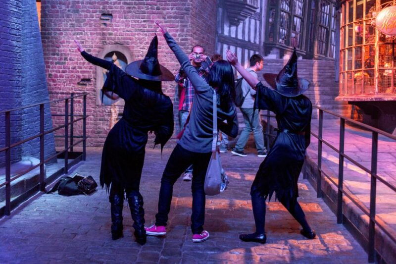 london-warner-bros-studio-tour-with-transfers