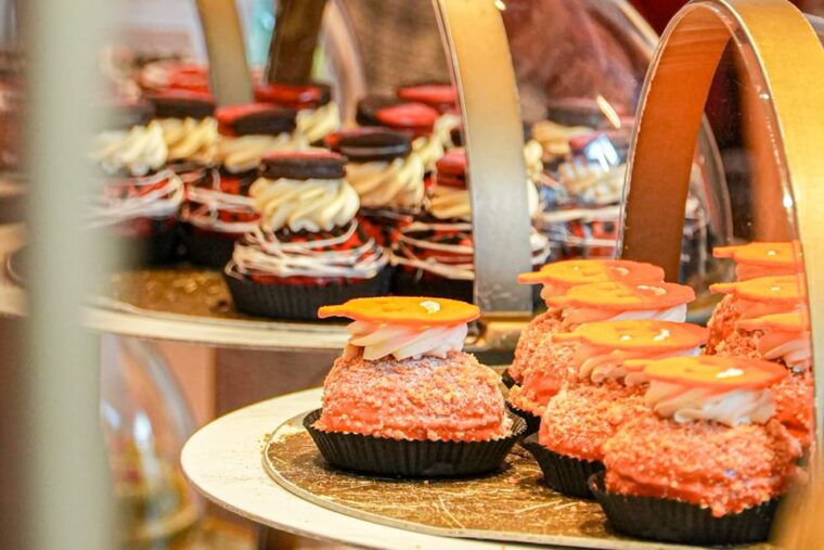 london-west-end-donut-and-sweet-treats-walking-tour