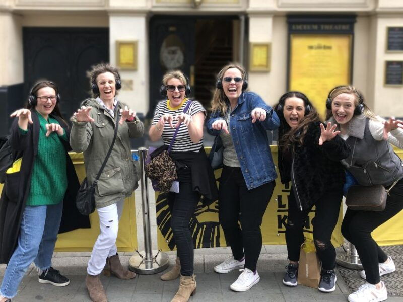 london-west-end-musicals-silent-disco-walking-tour