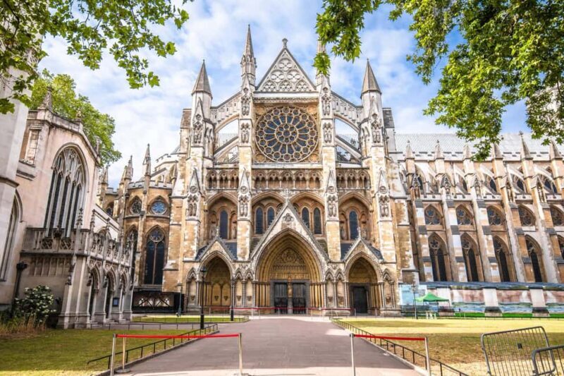 London: Westminster Abbey, Big Ben & Buckingham Guided Tour - Key Points