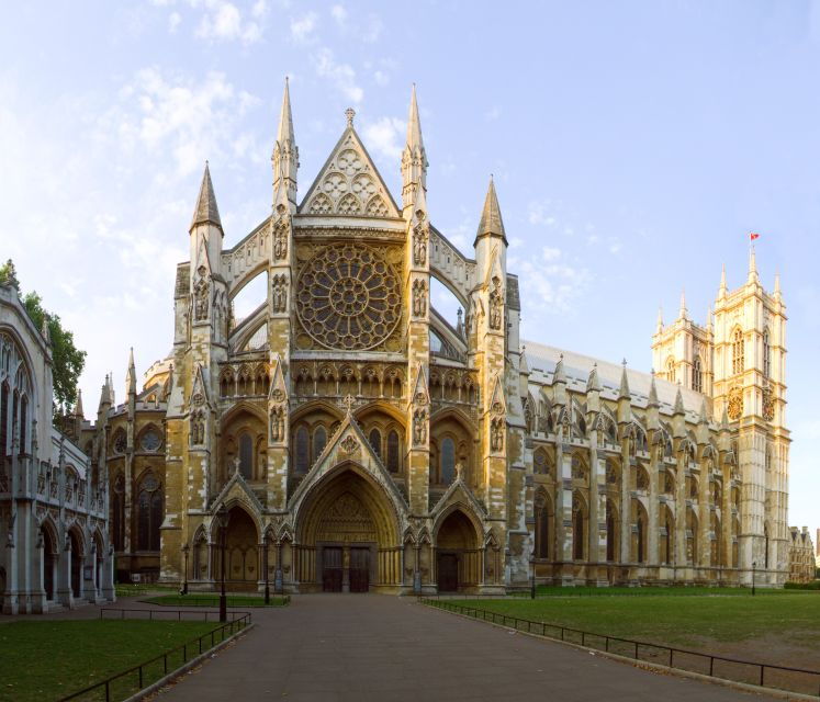 london-westminster-abbey-churchill-war-rooms-walking-tour