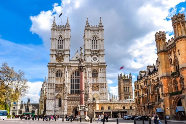 london-westminster-abbey-french-tour-with-fast-track-tickets