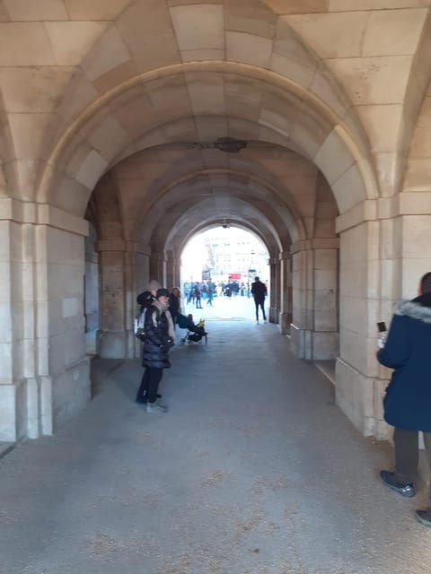 london-westminster-parliament-and-palaces-tour