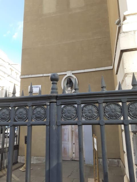 london-westminster-parliament-and-palaces-tour