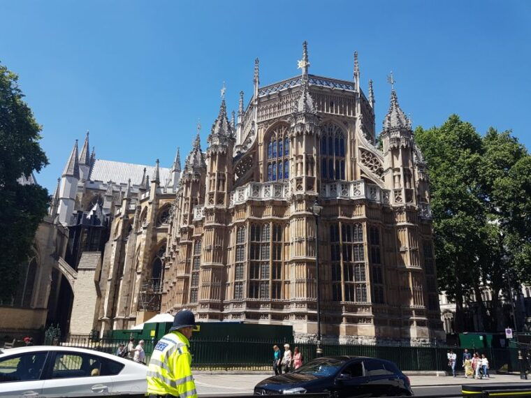 london-wimbledon-tennis-club-and-westminster-walking-tour