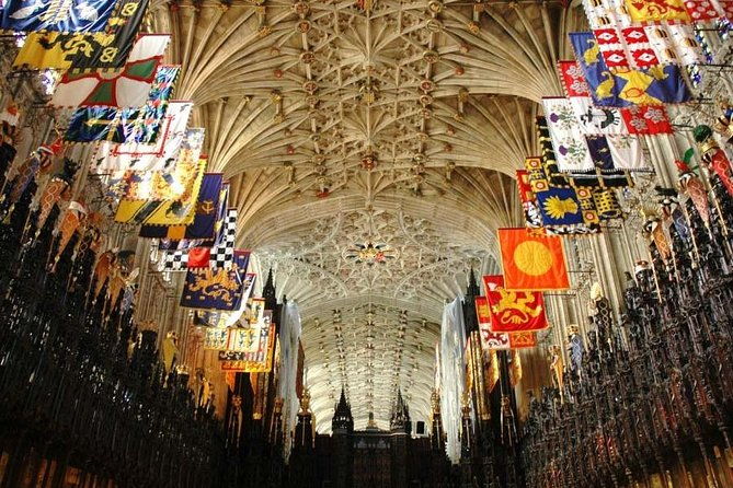 london-windsor-castle-and-hampton-court-palace-guided-tour-2