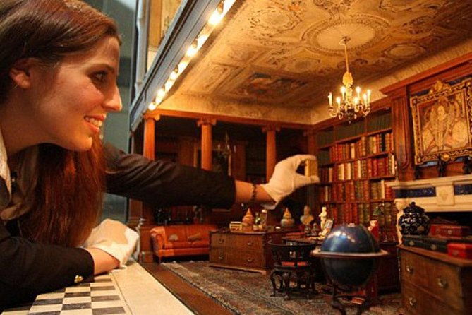 london-windsor-castle-and-hampton-court-palace-guided-tour-2