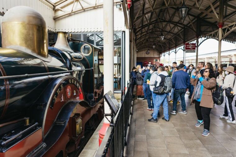 london-windsor-castle-stonehenge-bath-full-day-tour