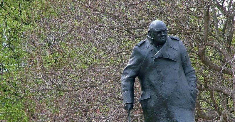 london-winston-churchill-walking-tour-with-war-rooms-ticket