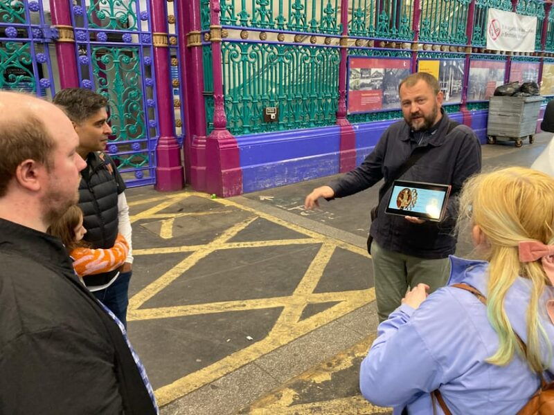 londons-ghosts-gruesome-past-nighttime-walking-tour-2