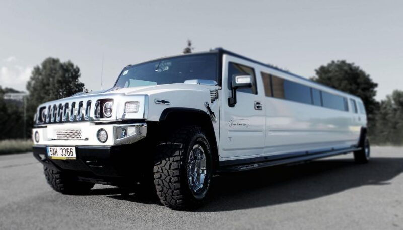 long-hummer-or-cadillac-limousine-party-ride