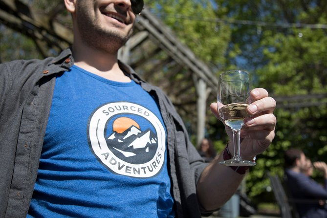 long-island-wine-tour-plus-lunch-from-manhattan