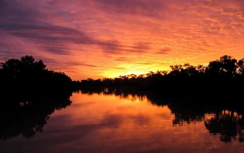Longreach: Silver-Tails Rail Sunset Outback Rail Adventure - Who Will Love This Tour?