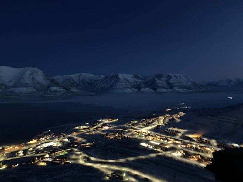 Longyearbyen: Polar Night Arctic Ocean Swim & Sauna - A Closer Look at the Tour Experience