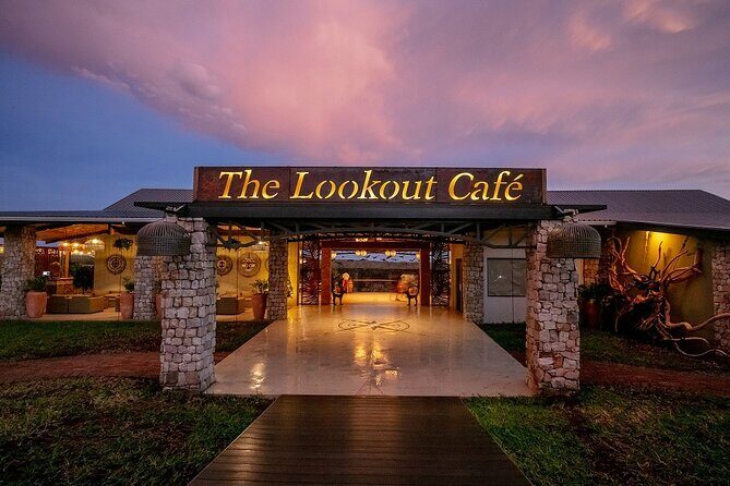 Lookout Cafe Lunch In Victoria Falls - Service and Atmosphere