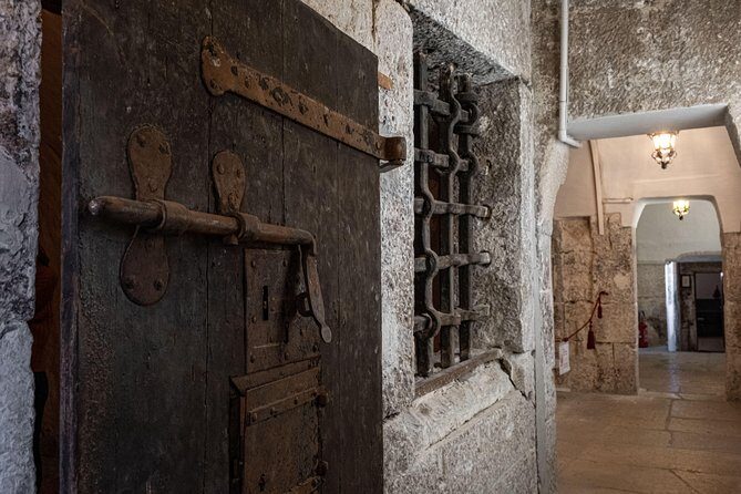 Lords of the Night Prisons Palace: Cells & Torture Tools Visit - The Pros and Cons