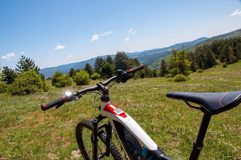 Lorica: e-bike rental - The Sum Up