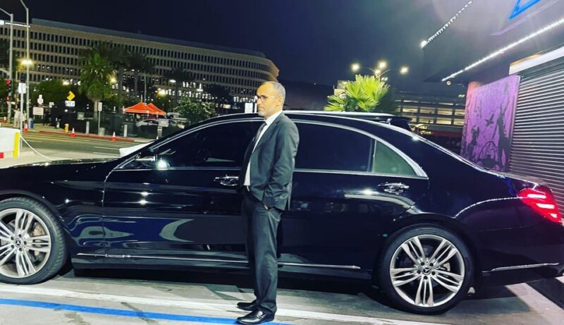 Los Angeles: 1-Way Private Transfer from LAX to Disneyland - Key Points