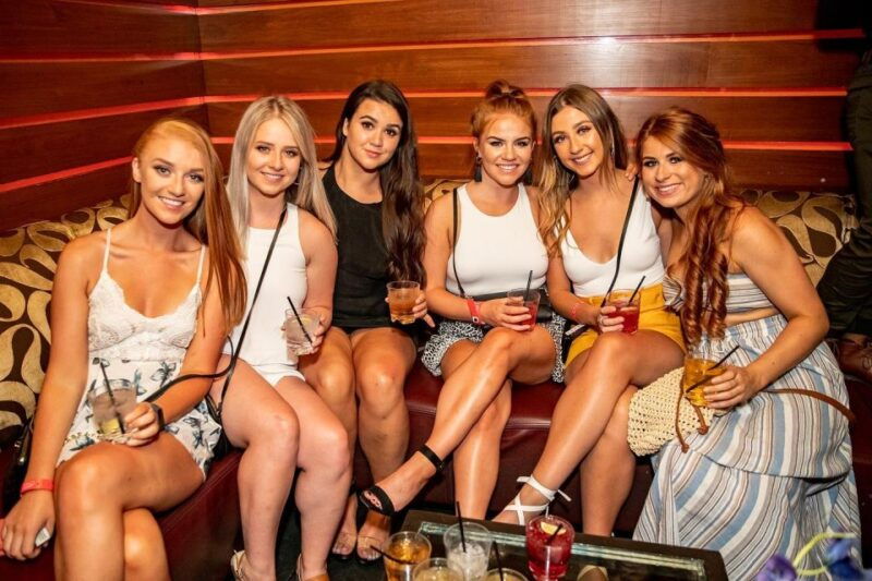 los-angeles-downtown-la-club-crawl-with-express-entry