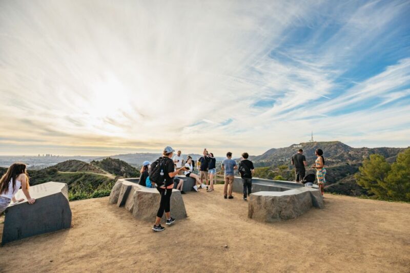 Los Angeles: Griffith Observatory Guided Hike/Walking Tour - The Experience in Detail
