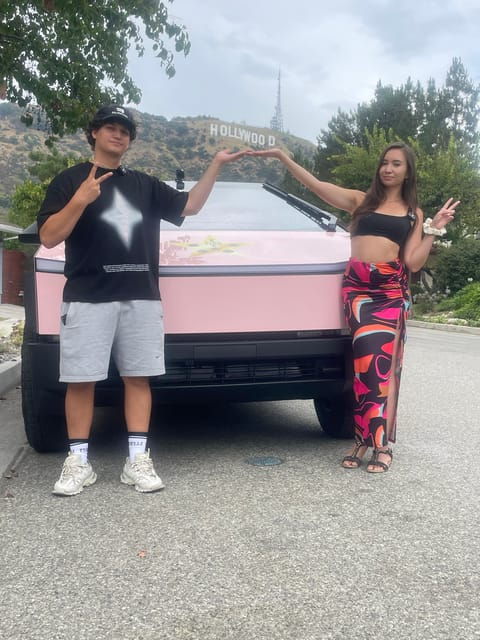 los-angeles-hollywood-sign-tesla-cyber-truck-tour