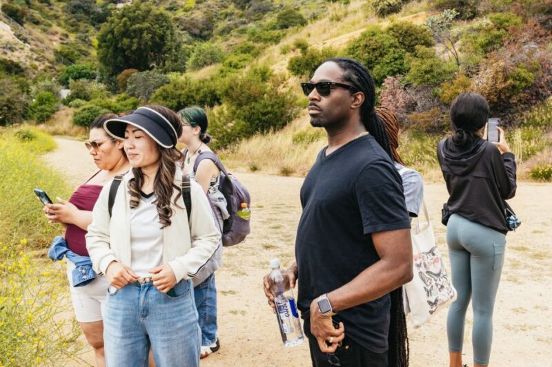 Los Angeles: Hollywood Sign Walking and Pictures Tour - The Experience in Detail