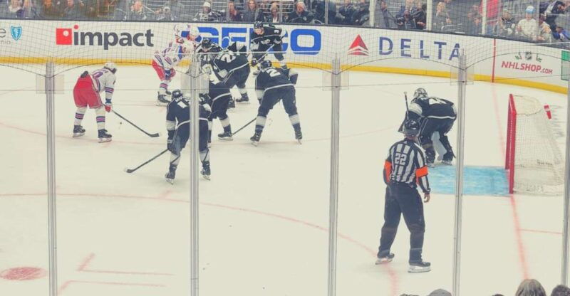 los-angeles-la-kings-ice-hockey-game-ticket
