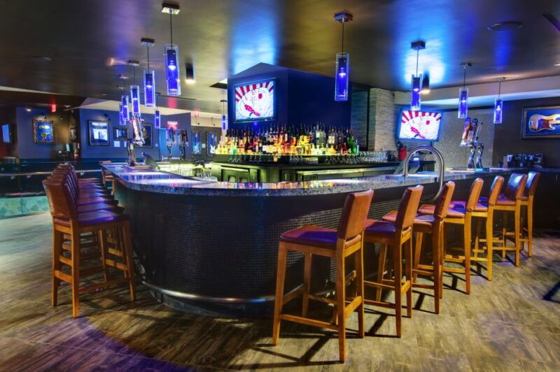 los-angeles-meal-at-the-hard-rock-cafe-hollywood