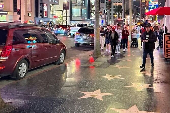 los-angeles-must-see-attractions-private-car-tour-with-a-guide