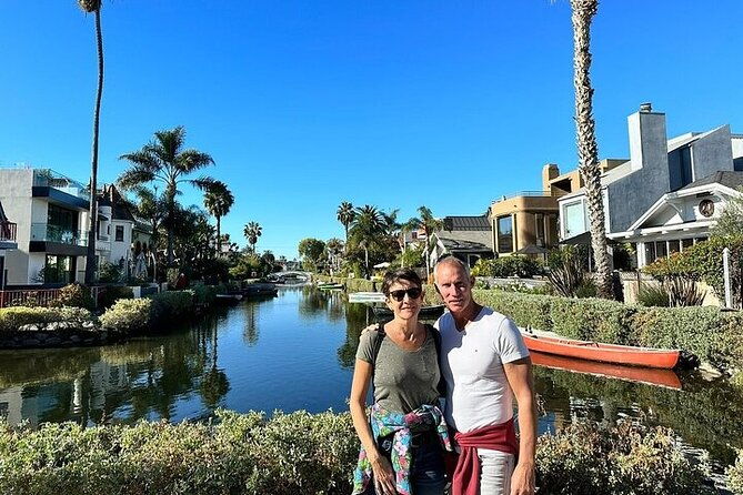 los-angeles-must-see-attractions-private-car-tour-with-a-guide
