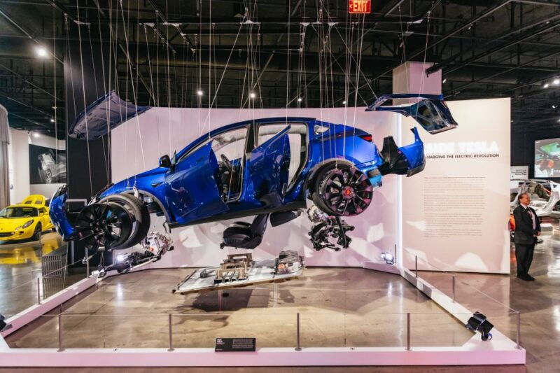 los-angeles-petersen-automotive-museum-admission-ticket