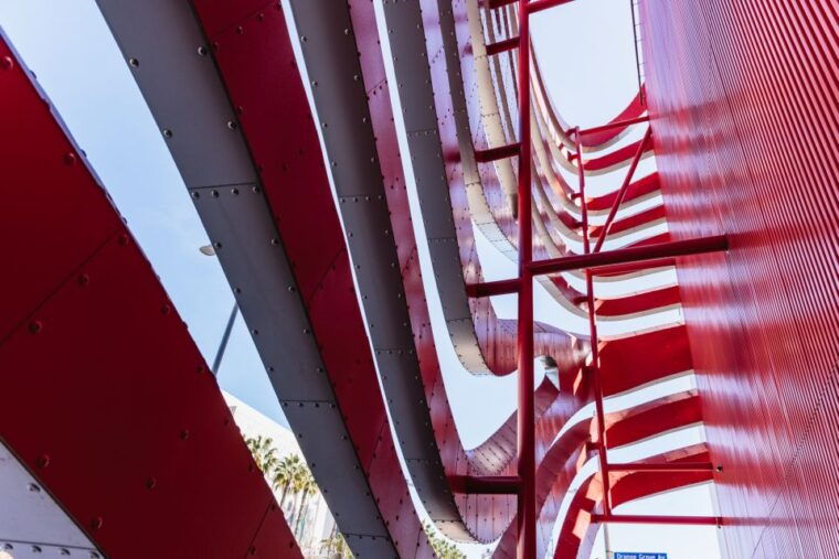 los-angeles-petersen-automotive-museum-admission-ticket