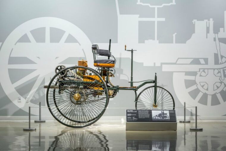 los-angeles-petersen-automotive-museum-admission-ticket