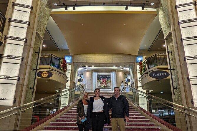 Los Angeles Private Full Day Luxury EV SUV Tour with Hotel Pickup - FAQs