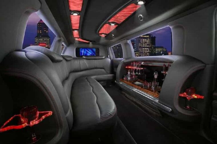 los-angeles-private-sightseeing-tour-in-a-limousine-5hrs