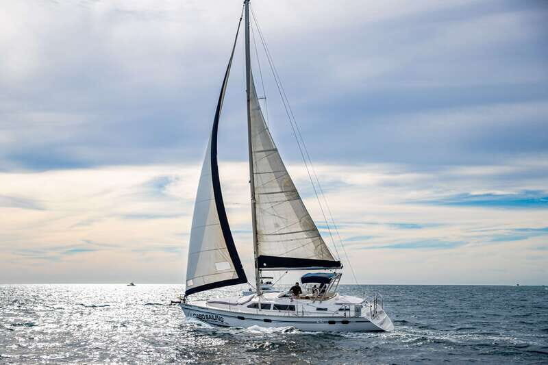 Los Cabos: Shared Sunset Sailing Cruise - An In-Depth Look at the Sunset Sailing Experience