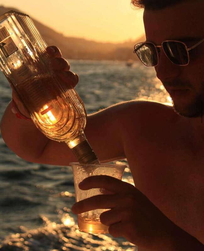 Los Cabos: Sunset Party Cruise for Adults Only and Open Bar - Key Points